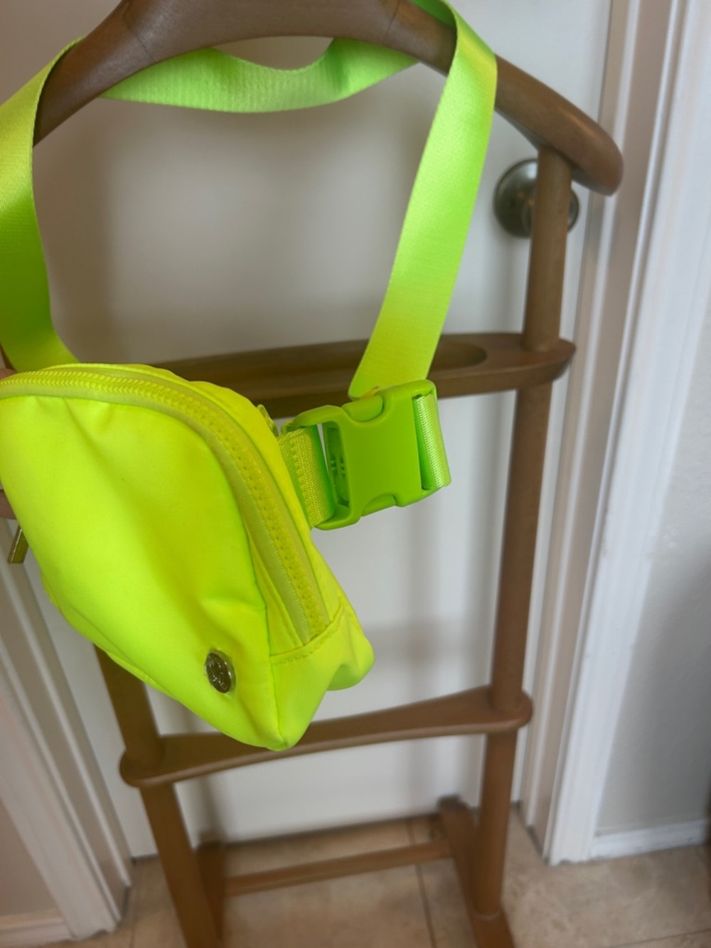lululemon athletica Neon Lime Crossbody Belt Bag - Picture 2 of 7